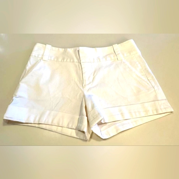 Alice and Olivia Cuffed Shorts - Picture 1 of 3